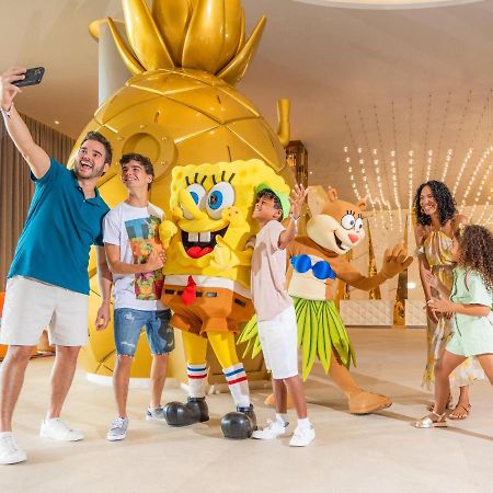 Nickelodeon Hotels & Resorts Riviera Maya Puerto Morelos Exterior photo SpongeBob Squarepants at the Atlantis Paradise Island