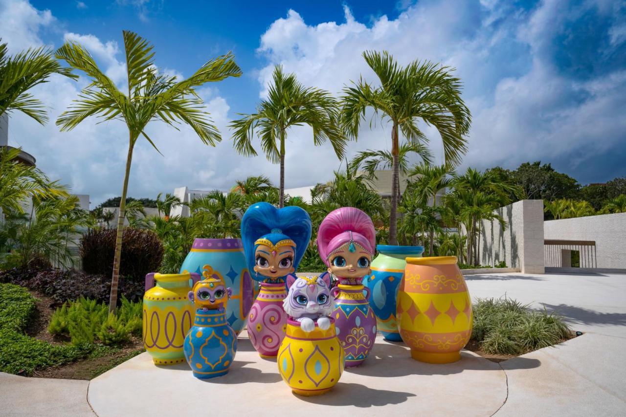 Nickelodeon Hotels & Resorts Riviera Maya Puerto Morelos Exterior photo The main characters of the series