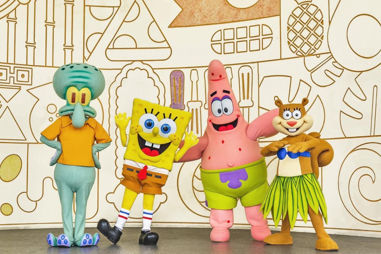 Nickelodeon Hotels & Resorts Riviera Maya Puerto Morelos Exterior photo SpongeBob SquarePants characters at the SpongeBob Movie: Sponge Out of Water premiere at the 2015 San Diego Comic-Con International