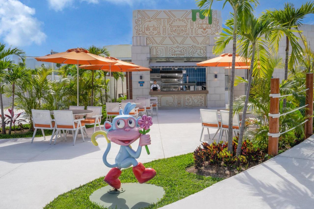 Nickelodeon Hotels & Resorts Riviera Maya Puerto Morelos Exterior photo Dora the Explorer at the Hard Rock Hotel