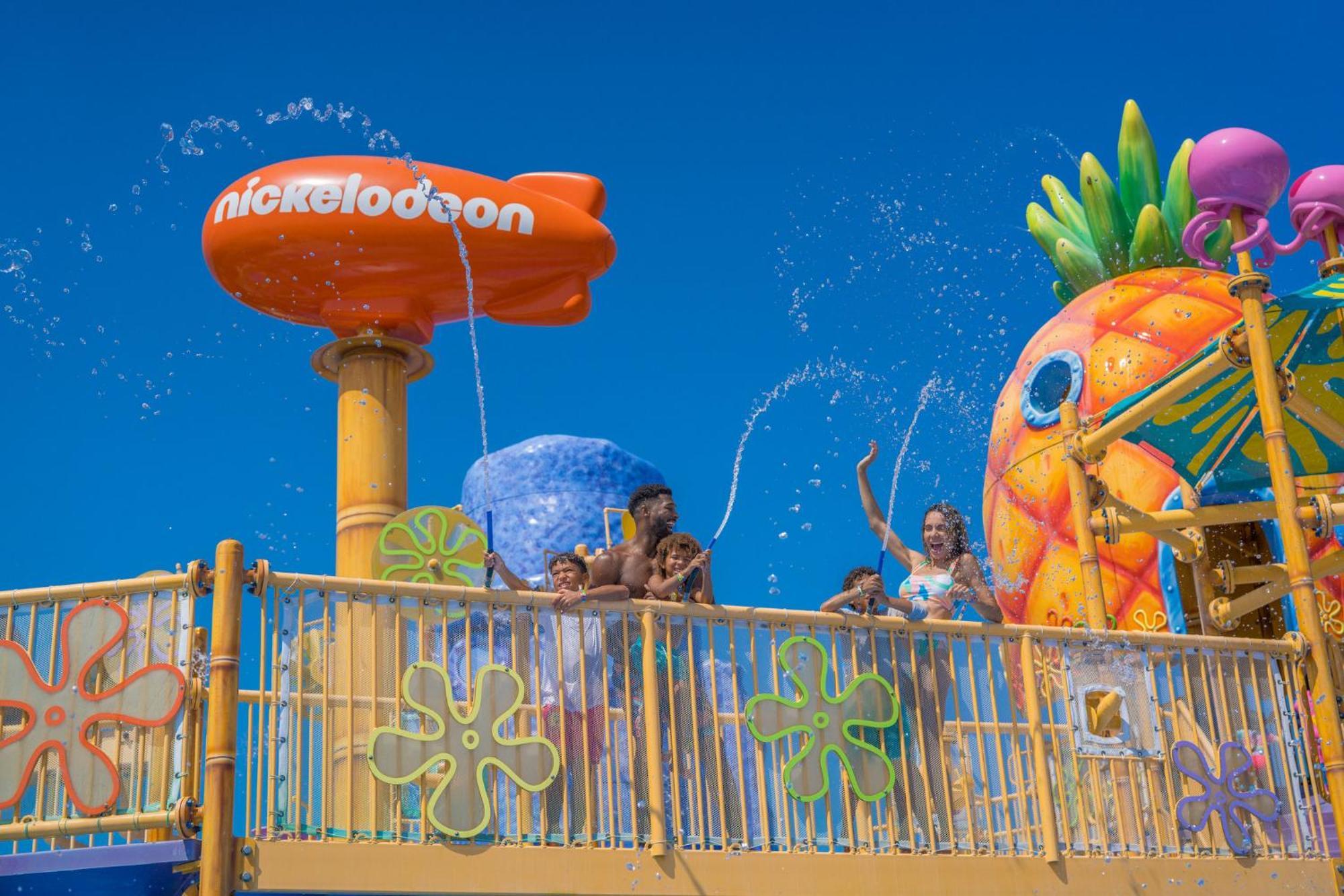 Nickelodeon Hotels & Resorts Riviera Maya Puerto Morelos Exterior photo SpongeBob SquarePants waterpark at Nickelodeon Universe